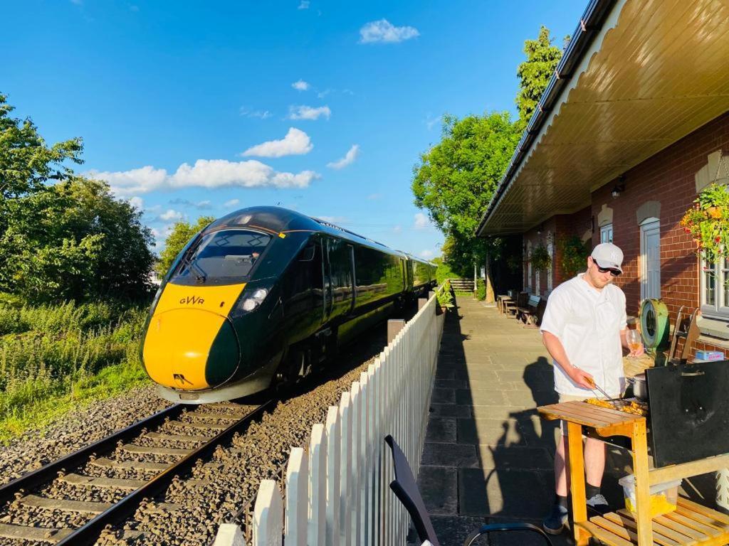 The Waiting Room, Stoke Edith Station, Tarrington 헤리퍼드 외부 사진